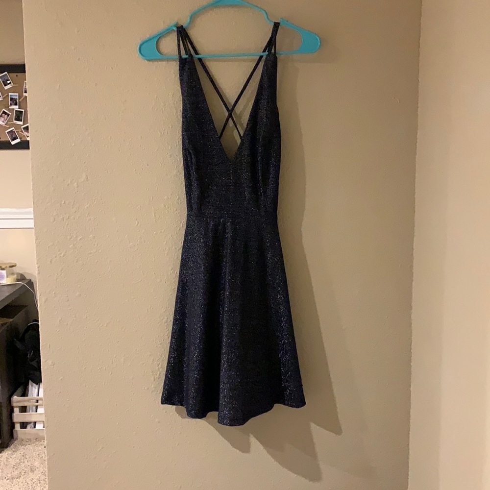 Lulu’s navy blue, sparkly, skater dress 💙✨